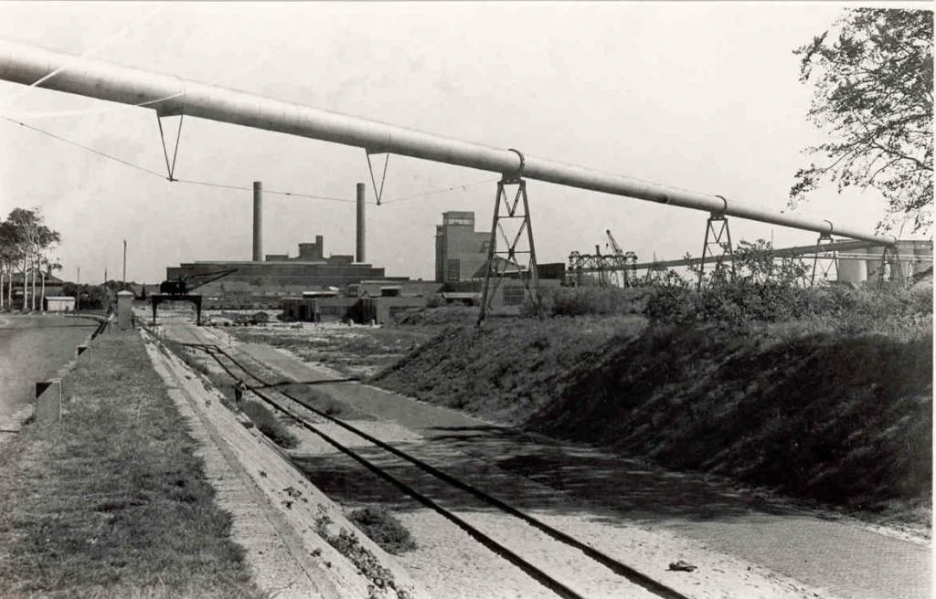 Buizengieterij 050
